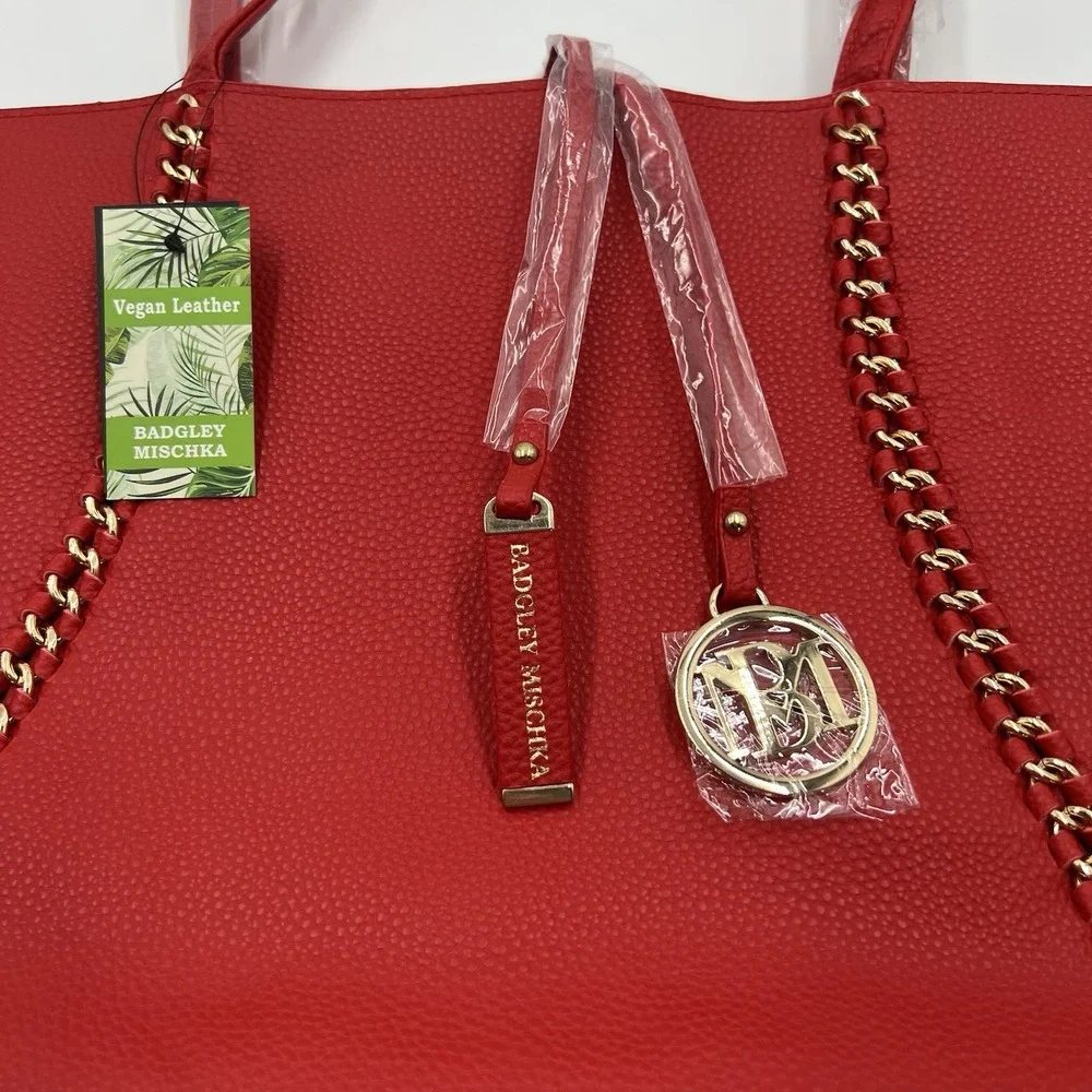 Badgley Mischka Red Vegan Leather Decorative Chain Tote Bag BMH-015‎ NEW